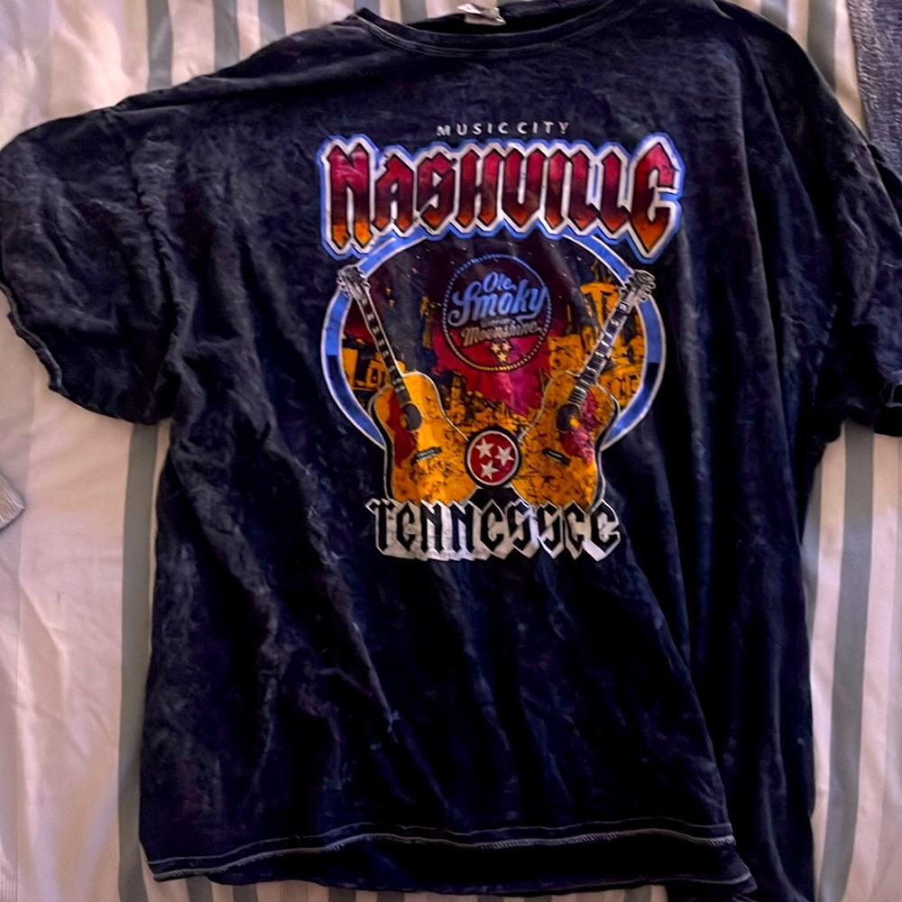 Women’s XXL Nashville Rockin T